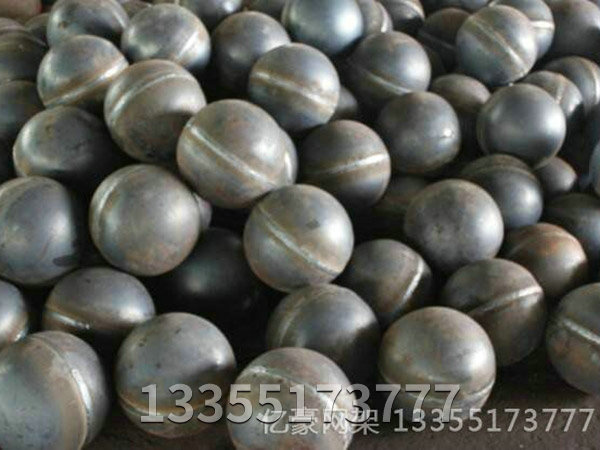 螺栓球鋼網(wǎng)架結(jié)構(gòu)加工和安裝注意要點(diǎn)（一）